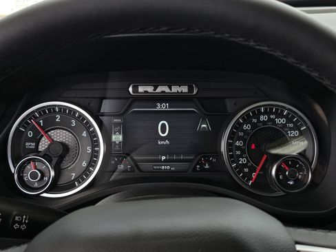 Used 2025 RAM 1500 Lone Star RWD image 13