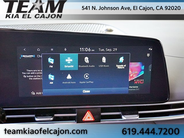 Used 2024 Hyundai Elantra SEL FWD image 24