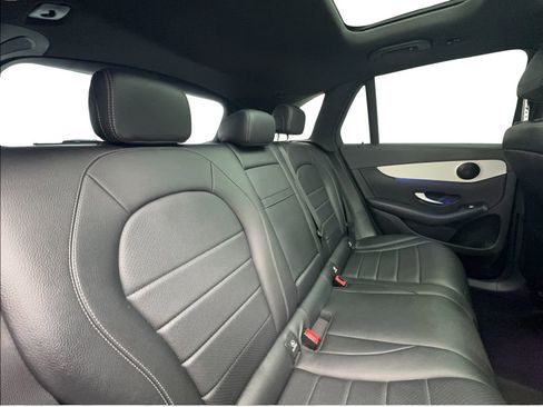 Used 2021 Mercedes-Benz GLC 300 w/ Premium Package image 26