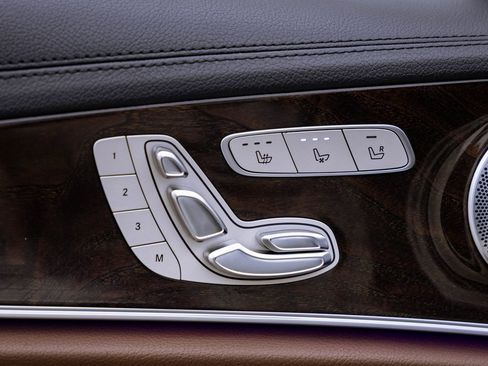 Used 2017 Mercedes-Benz E 43 AMG 4MATIC Sedan image 20