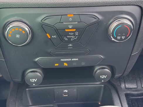 Used 2023 Ford Ranger XL RWD image 26