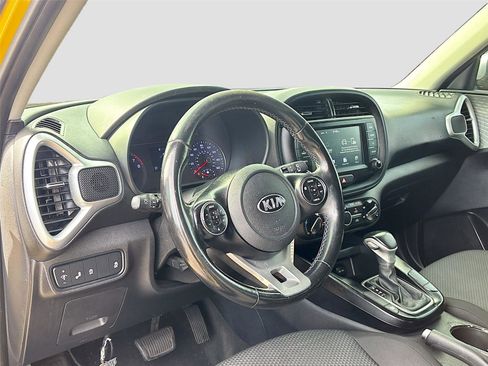 Used 2020 Kia Soul X-Line FWD image 9