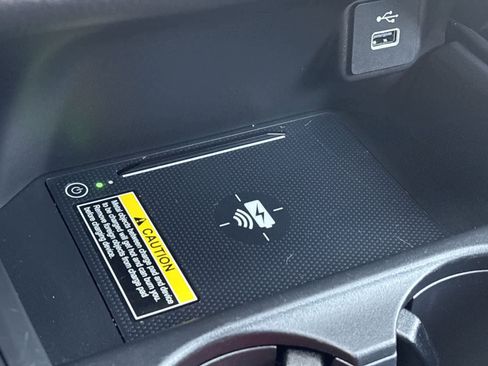 Used 2023 Honda HR-V EX-L image 35