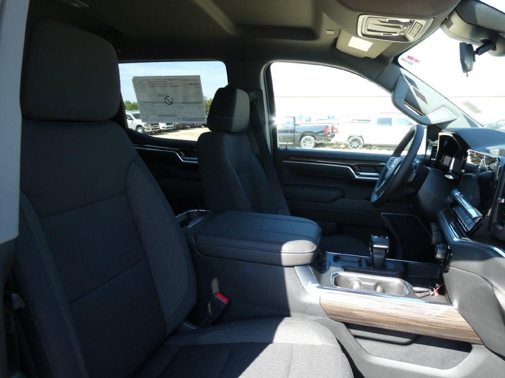 New 2026 Chevrolet Silverado 1500 RST AWD/4WD image 15