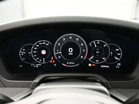 New 2026 Porsche 911 Carrera 4S image 19