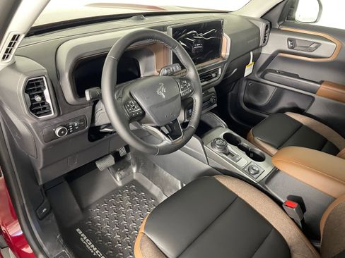 New 2026 Ford Bronco Sport Outer Banks w/ Sasquatch Outer Banks Package image 2