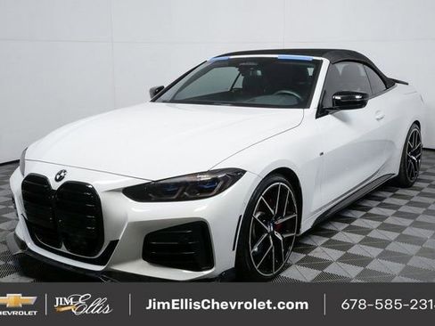 Used 2021 BMW M440i Convertible image 22