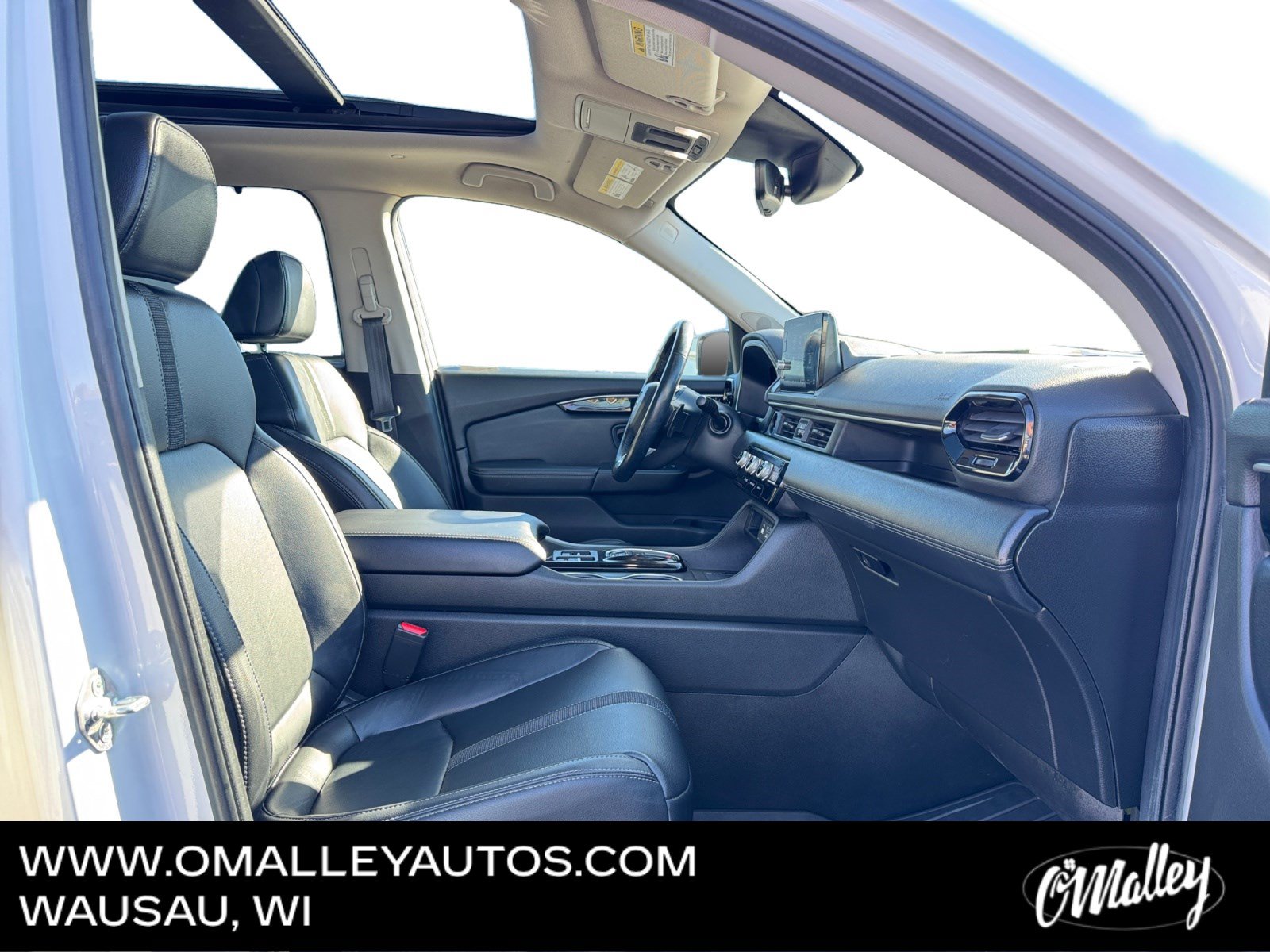 Used 2023 Honda Pilot Touring image 8