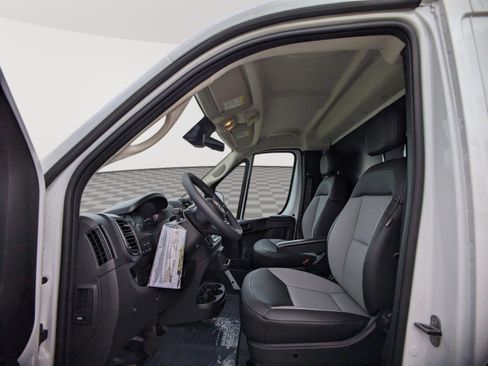 New 2024 RAM ProMaster 3500 w/ Safety Group FWD image 8