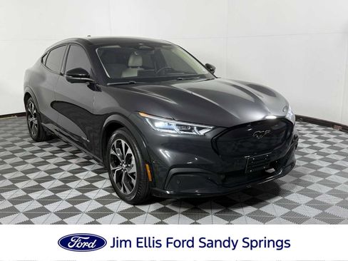 Certified 2022 Ford Mustang Mach-E Premium image 1