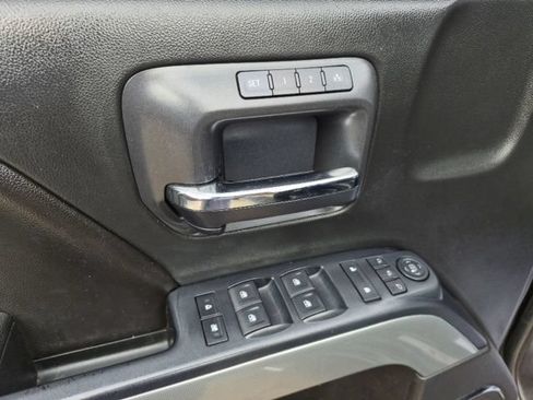 Used 2015 Chevrolet Silverado 2500 LTZ w/ Duramax Plus Package AWD/4WD image 20