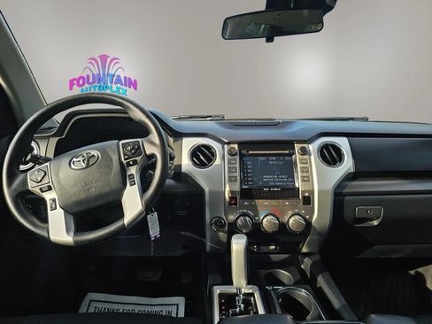 Used 2018 Toyota Tundra SR5 AWD/4WD image 23