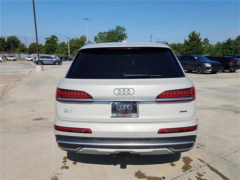 Certified 2022 Audi Q7 3.0T Prestige image 5