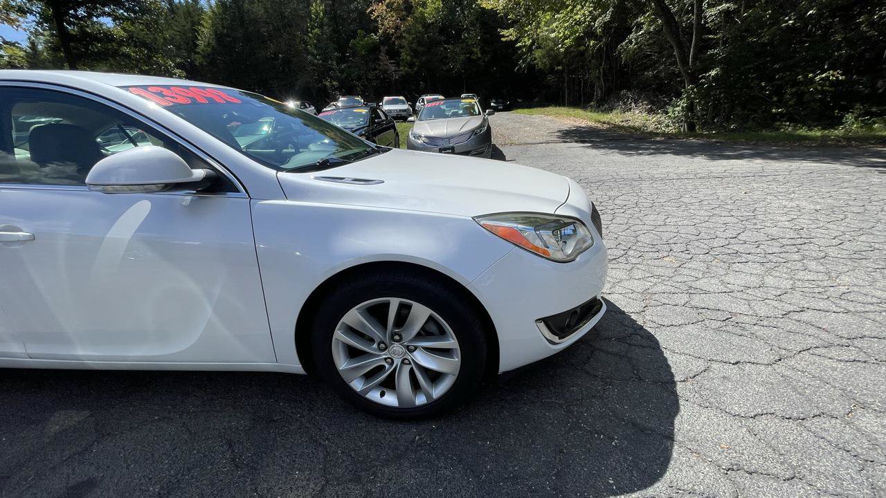 Used 2016 Buick Regal Premium w/ Driver Confidence Package #1 AWD/4WD image 12