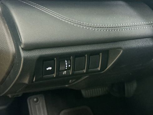 Used 2022 Subaru Legacy Limited AWD/4WD image 10
