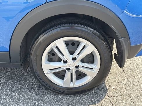 Used 2024 Nissan Kicks S FWD image 30