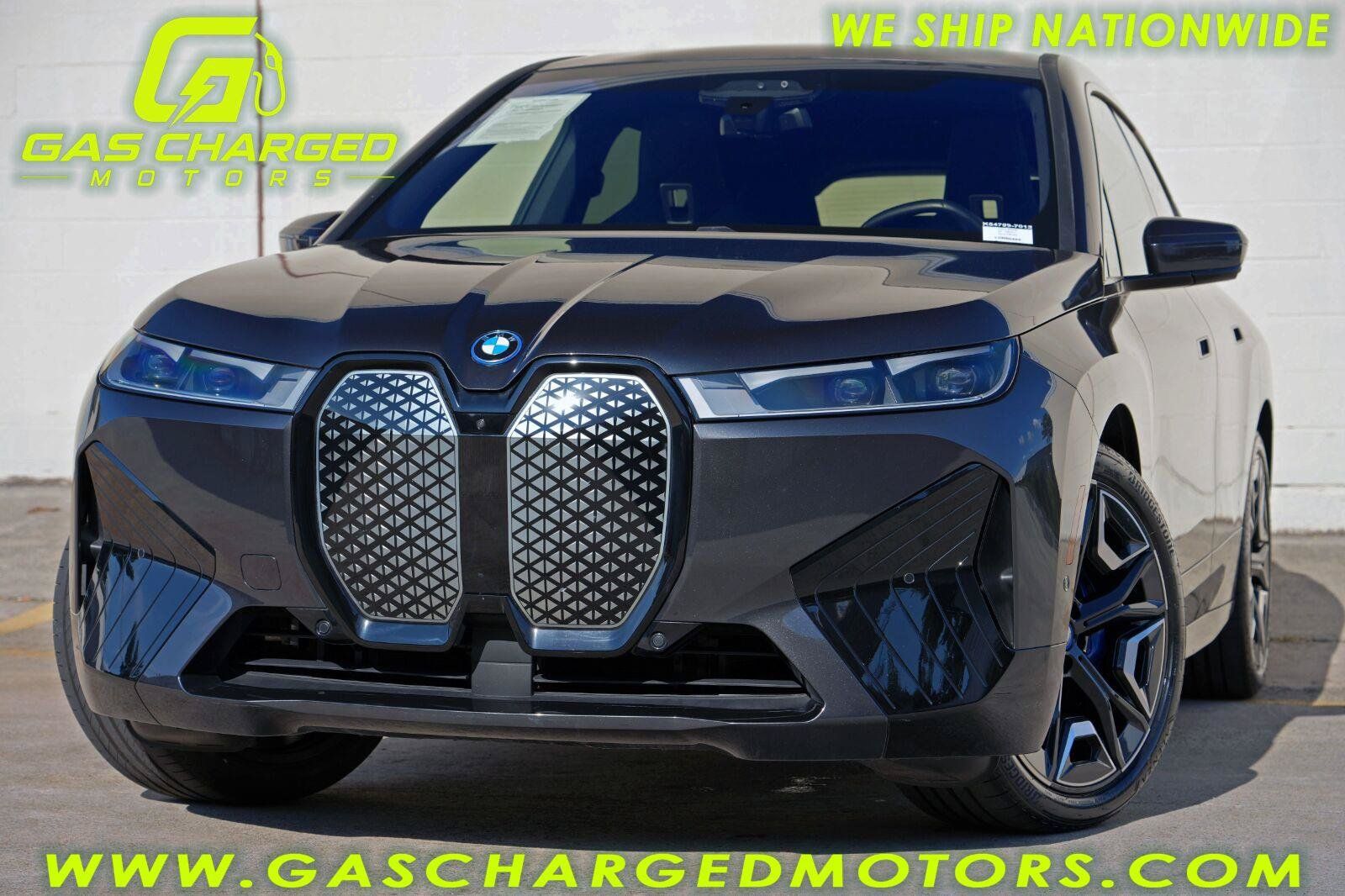 Used 2022 BMW iX xDrive50 w/ Premium Package AWD/4WD image 1