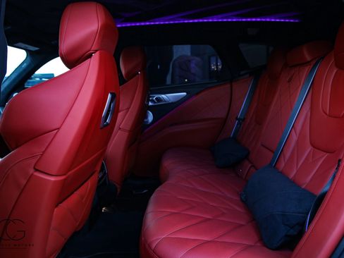 Used 2024 BMW XM image 31