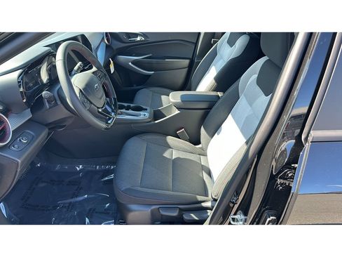 New 2026 Chevrolet Trax RS FWD image 10
