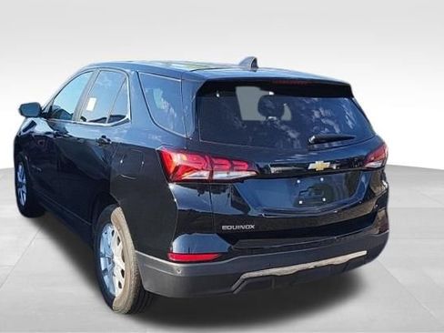 Used 2024 Chevrolet Equinox LT w/ LPO, Floor Liner Package FWD image 4
