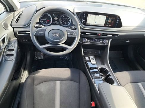 Used 2023 Hyundai Sonata SEL image 15