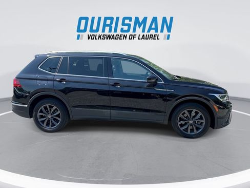 Used 2022 Volkswagen Tiguan SE FWD image 9