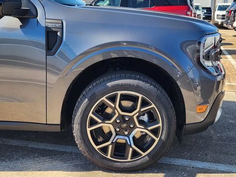 New 2026 Ford Maverick Lariat AWD/4WD image 5