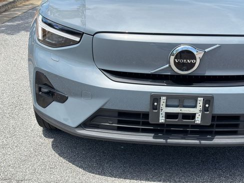 Used 2023 Volvo C40 P8 Recharge Ultimate w/ Protection Package Premier AWD/4WD image 28