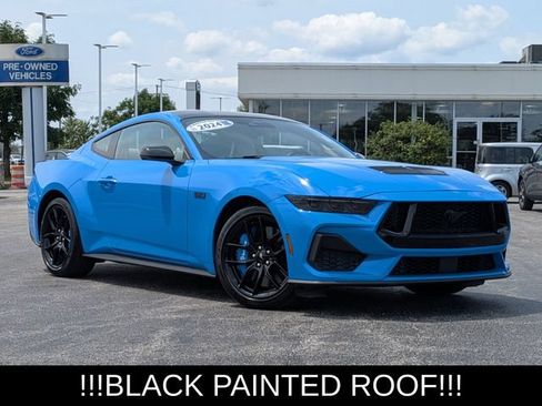 Used 2024 Ford Mustang GT Premium RWD image 2