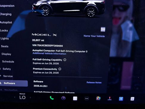 Used 2023 Tesla Model X AWD/4WD image 24