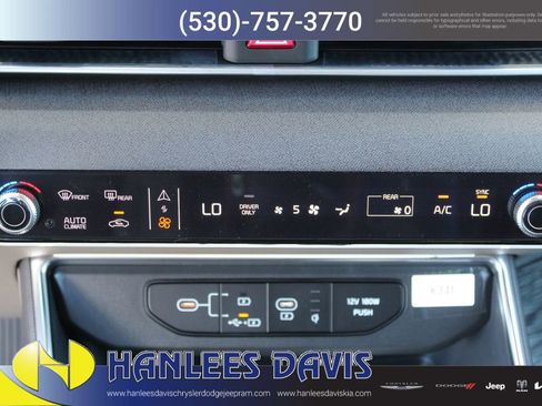 New 2026 Kia Carnival EX image 26