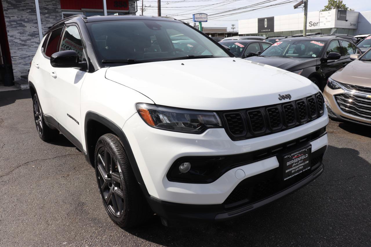 Used 2026 Jeep Compass Limited AWD/4WD image 6