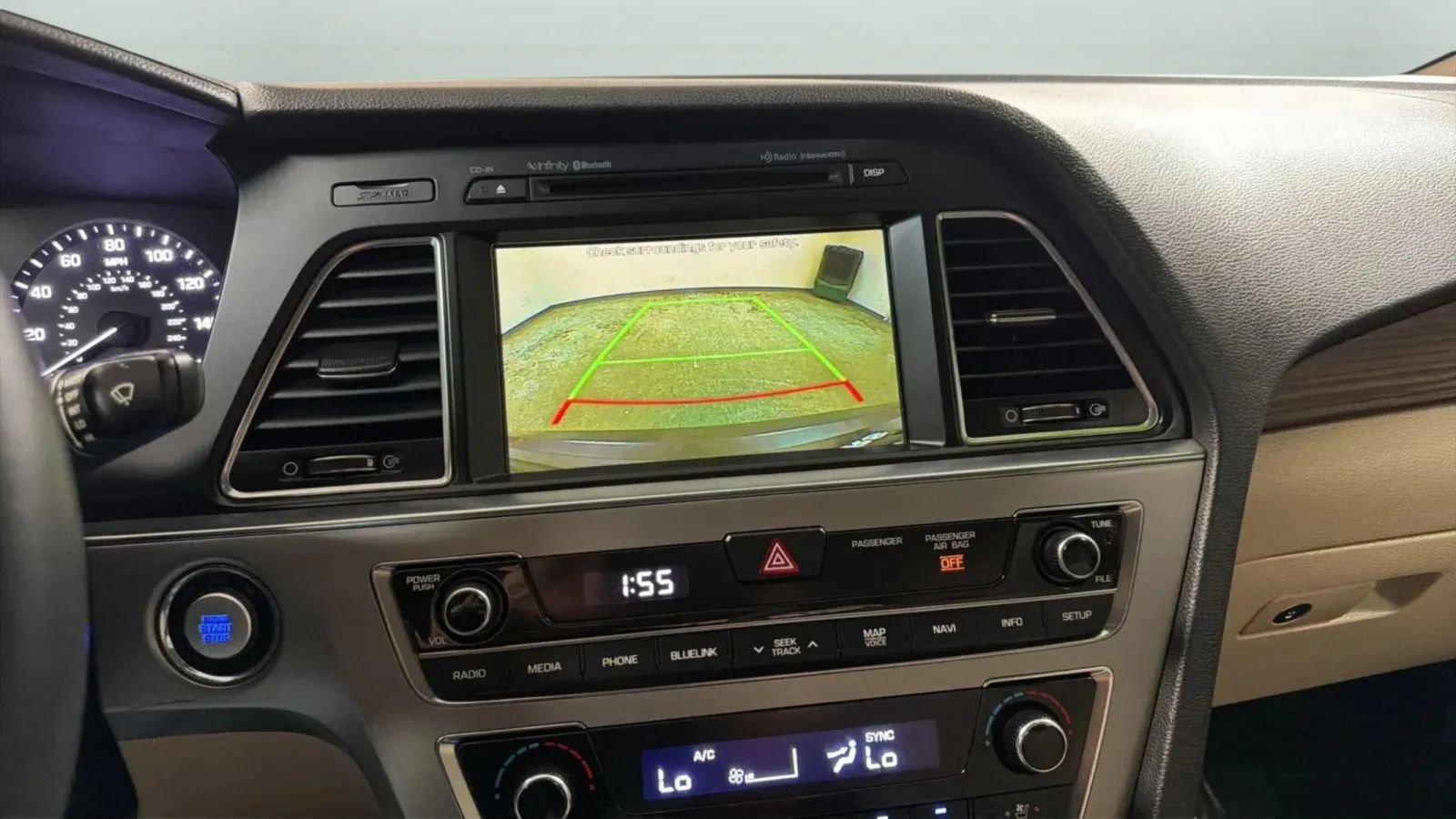 Used 2016 Hyundai Sonata Limited w/ Option Group 04 FWD image 14