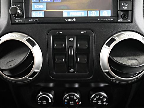 Used 2017 Jeep Wrangler Unlimited Sahara w/ Dual Top Group image 12