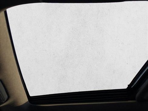 Used 2023 Lexus LX 600 4WD w/ Premium Package image 15