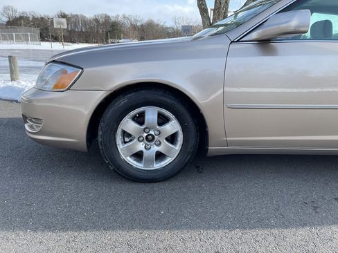 Used 2002 Toyota Avalon XL image 34