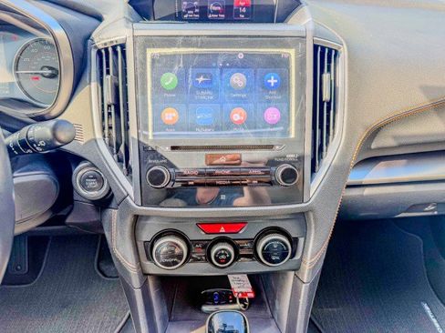 Used 2019 Subaru Crosstrek 2.0i Limited w/ Moonroof Package image 9