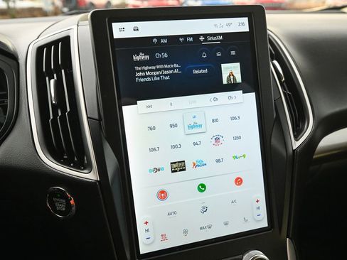 Certified 2024 Ford Edge SEL w/ Convenience Package image 37