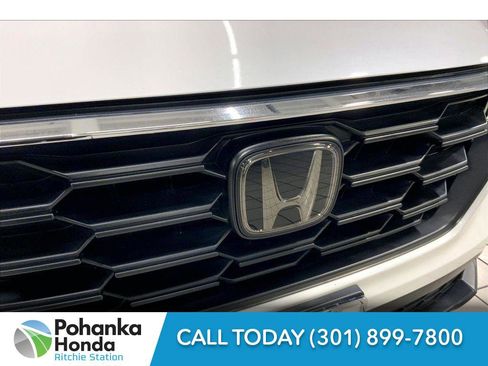 Used 2023 Honda CR-V LX image 31