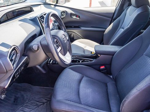 Used 2017 Toyota Prius Prime Plus FWD image 17