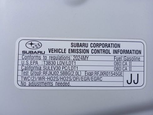 Used 2024 Subaru Crosstrek 2.0i AWD/4WD image 33
