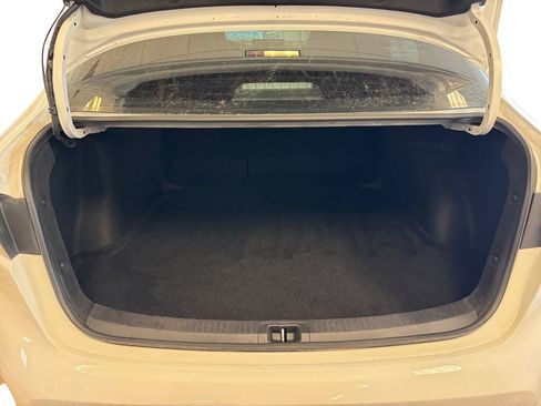 Used 2024 Toyota Corolla SE image 19