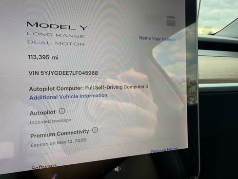 Used 2020 Tesla Model Y Long Range image 16