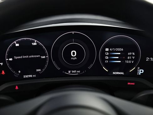 Certified 2022 Porsche Taycan RWD image 33