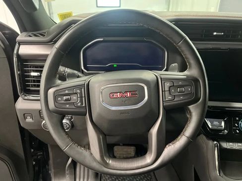 Used 2024 GMC Sierra 1500 AT4 AWD/4WD image 21