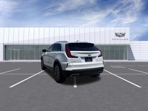 Certified 2024 Cadillac XT4 Premium Luxury AWD/4WD image 11