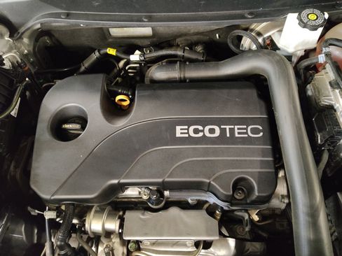 Used 2019 Chevrolet Equinox LT image 30