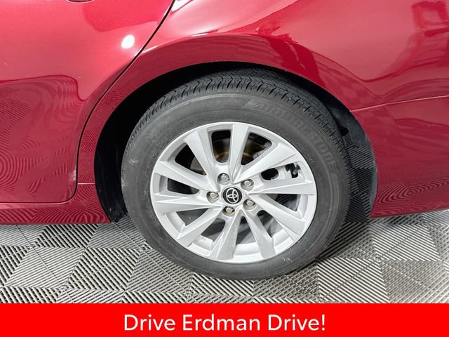Certified 2021 Toyota Camry LE FWD image 4