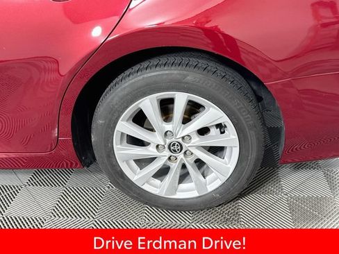 Certified 2021 Toyota Camry LE FWD image 4