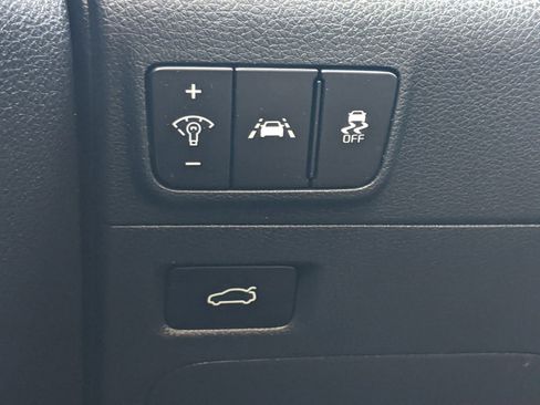 Used 2022 Kia K5 LXS image 16